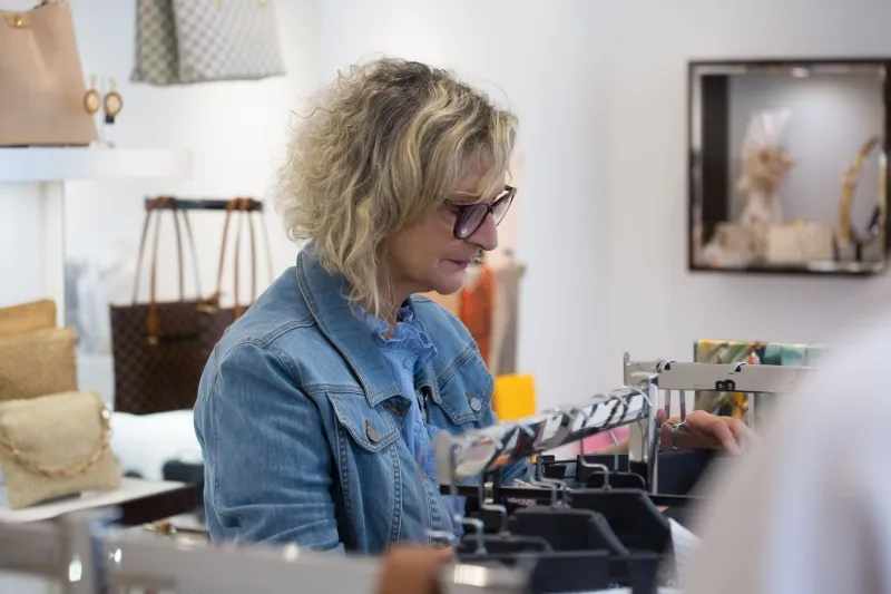 Beyond the Feed: Why New York's Most Intentional Shoppers Have Stopped Letting Algorithms Decide